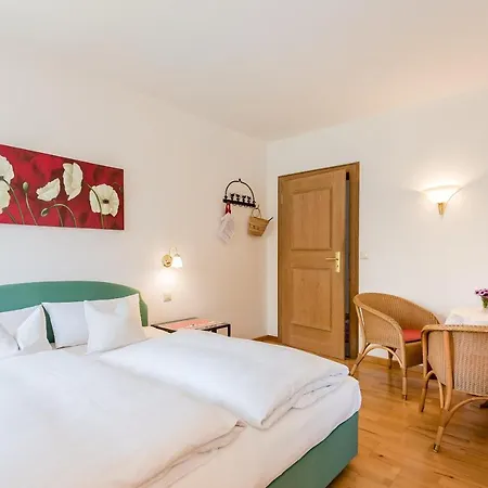 Отель Garni Gaestehaus Brand